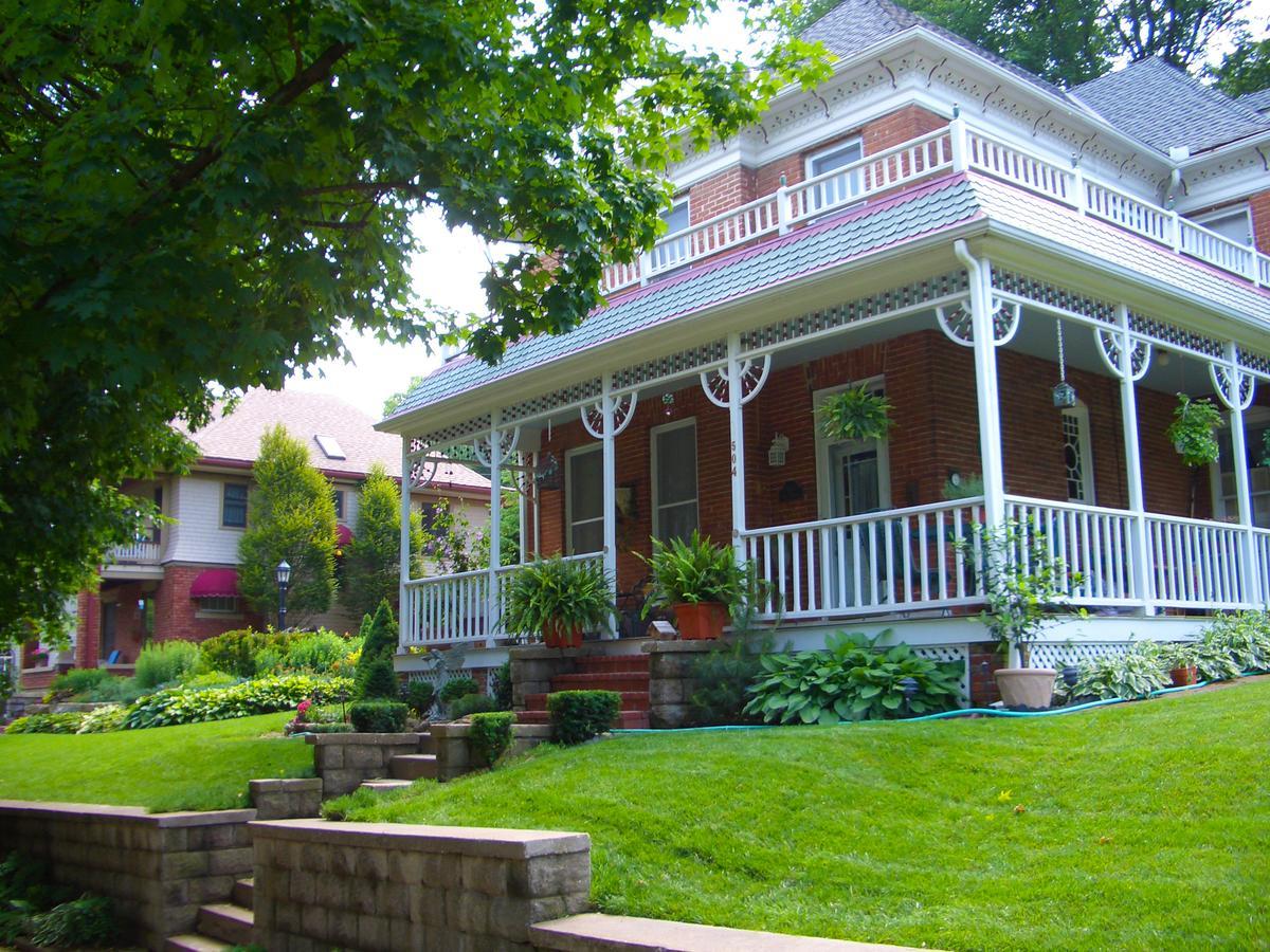 Main Street Inn Parkville Exterior photo